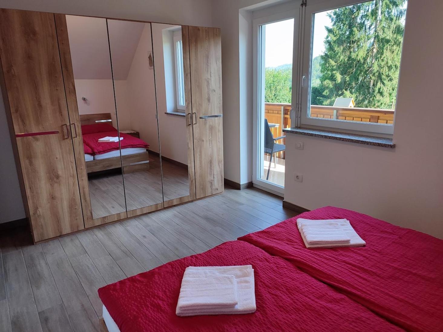 Apartments And Wellness Jelovca ราโดว์ลิตซา ภายนอก รูปภาพ